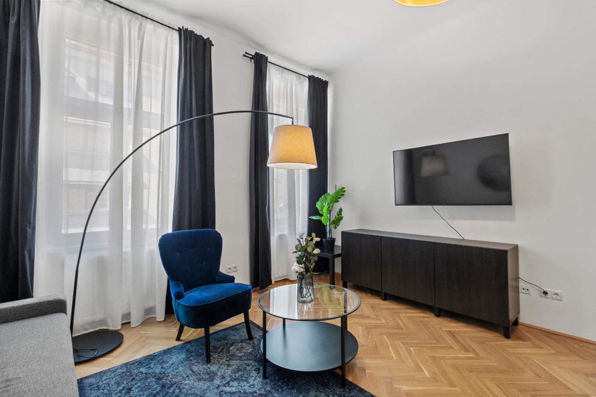 Balcony Apartment, 4 Min To U3 Zipperer Strasse Viena Exterior foto